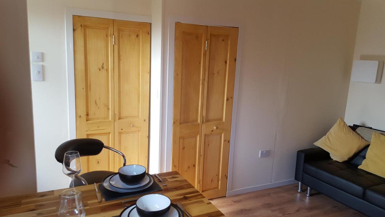 Canterra Cottage Tain Luaran gambar